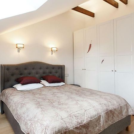 #Stayhere 3Bdr Modern & Stylish Apartment - Heart Of Old Town By Houseys Wilna Exterior foto