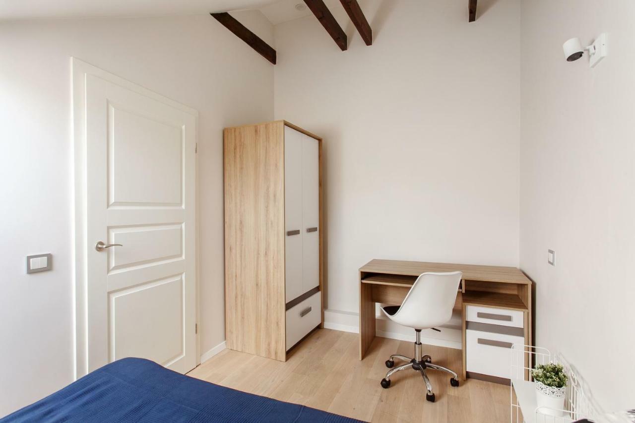 #Stayhere 3Bdr Modern & Stylish Apartment - Heart Of Old Town By Houseys Wilna Exterior foto