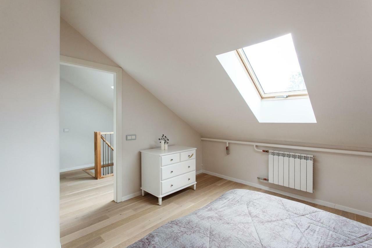 #Stayhere 3Bdr Modern & Stylish Apartment - Heart Of Old Town By Houseys Wilna Exterior foto